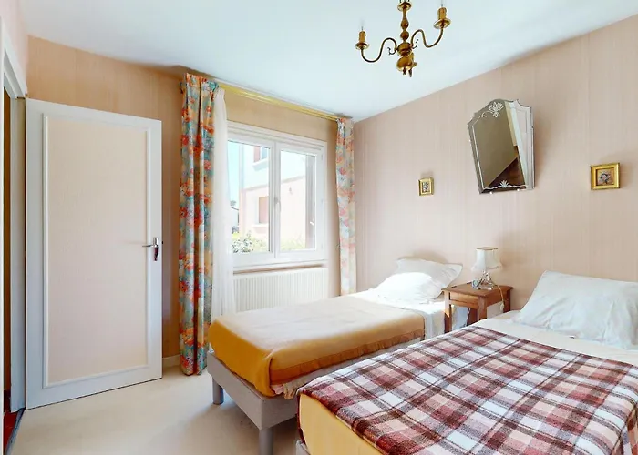 Holiday home 2 Bedroom Cozy In