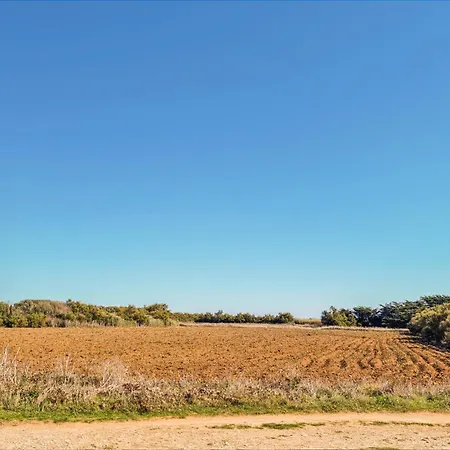 2 Bedroom Cozy In Nyaraló