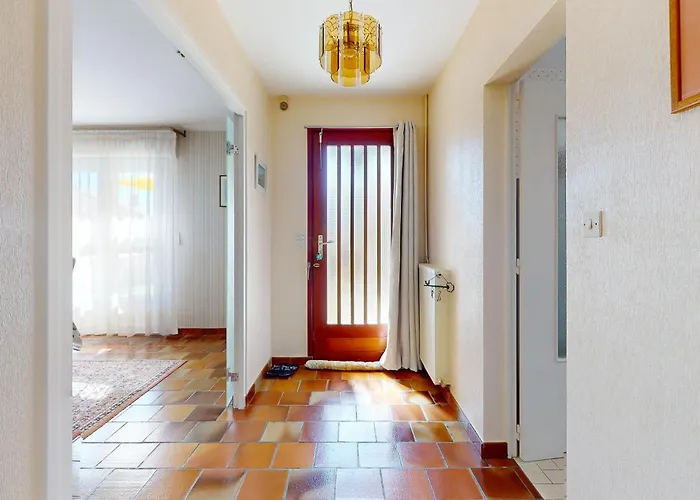 別荘 2 Bedroom Cozy In ロワイヤン